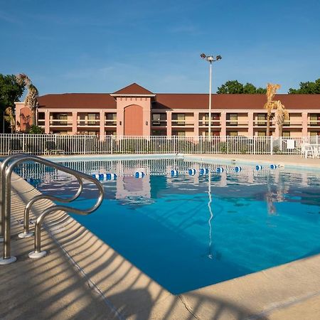 Red Roof Inn Virginia Beach-Norfolk Airport Exterior photo