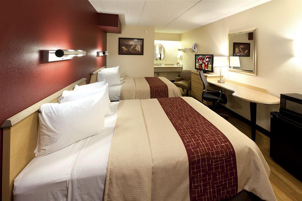 Red Roof Inn Virginia Beach-Norfolk Airport Exterior photo